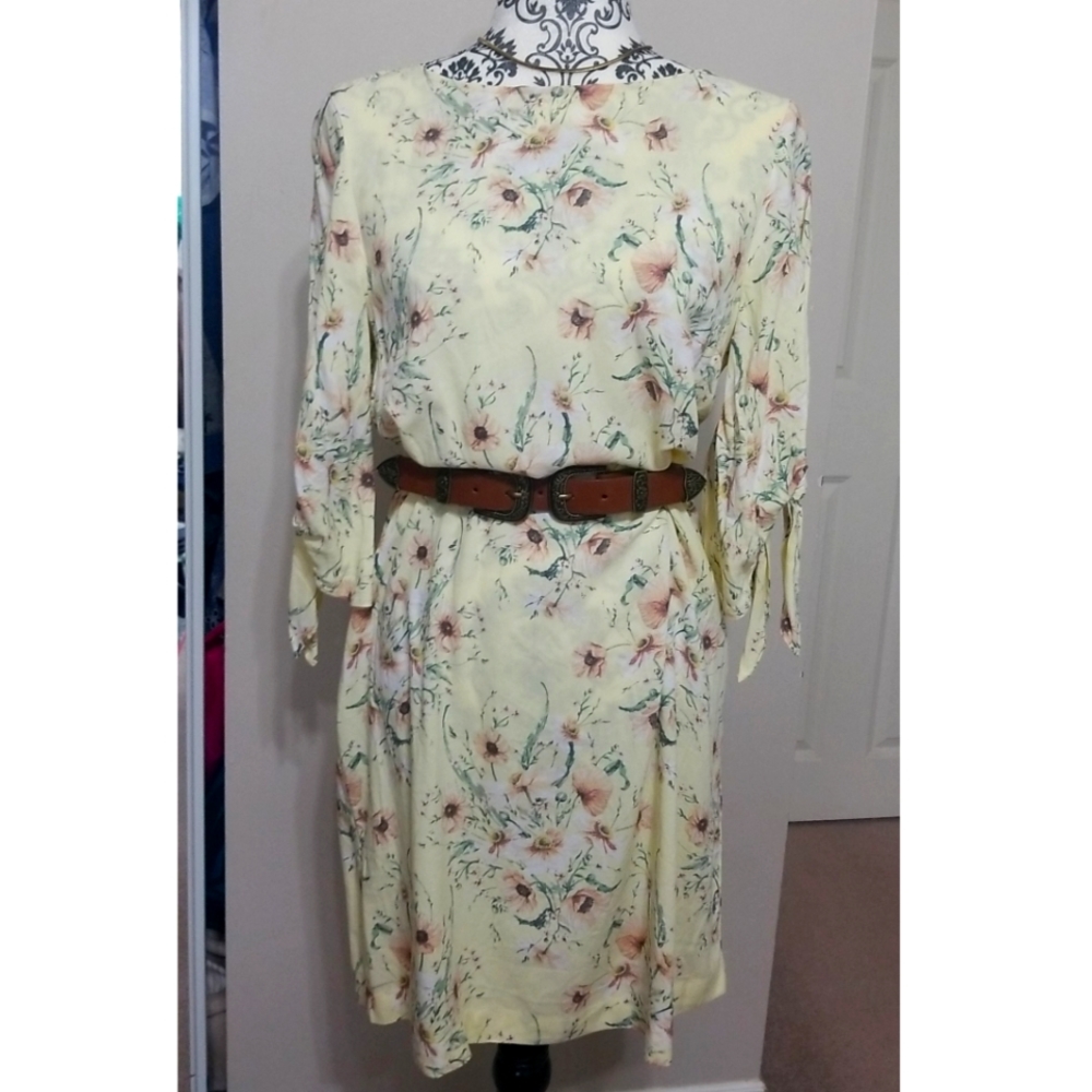Size 6, yellow HM dress